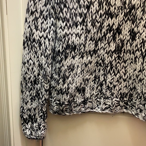 White Crow Funnel Neck knit sweater - Picture 6 of 6